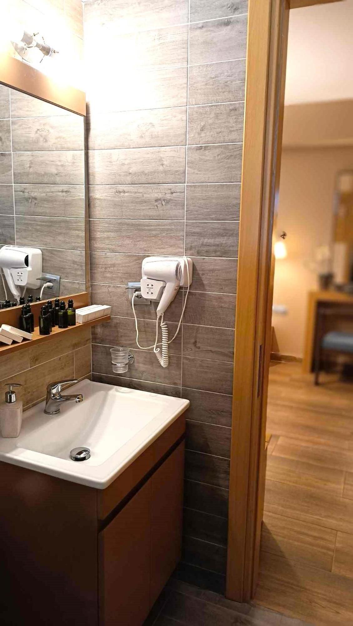 Athos Thea Luxury Rooms ซาร์ตี ภายนอก รูปภาพ