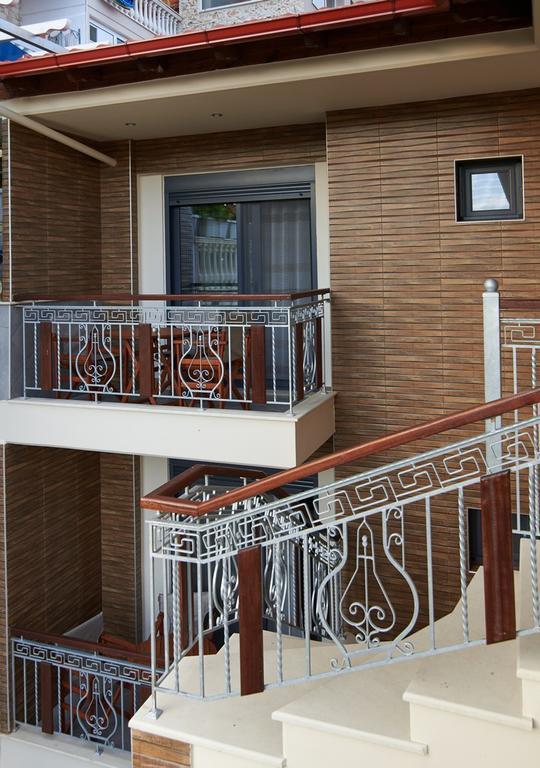 Athos Thea Luxury Rooms ซาร์ตี ภายนอก รูปภาพ